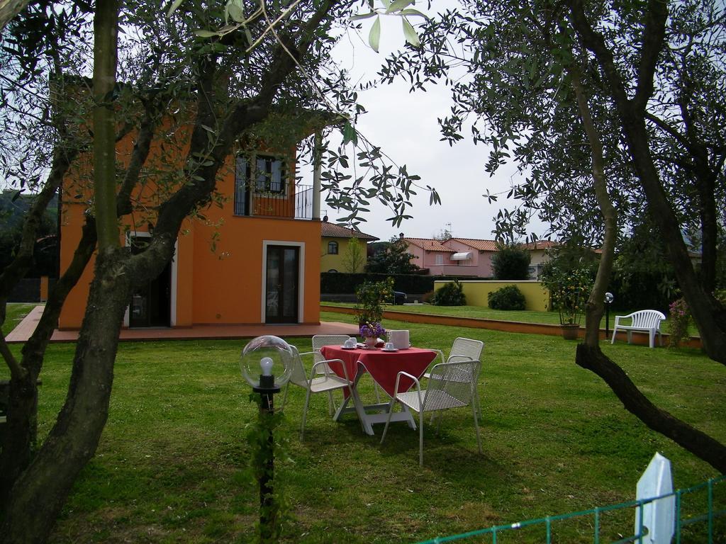 Triolivo B&B Lucca Esterno foto